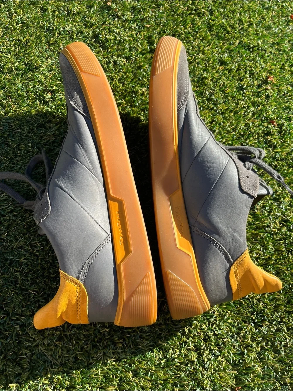Ecco Men's Gray and Yellow Casual Sneakers leather 12-12.5 size 46
